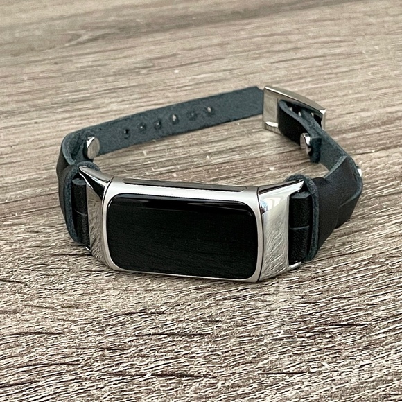 Slim Black Leather Strap Silver Fitbit Charge 5 Band Women Fashion Wristband - Picture 5 of 7